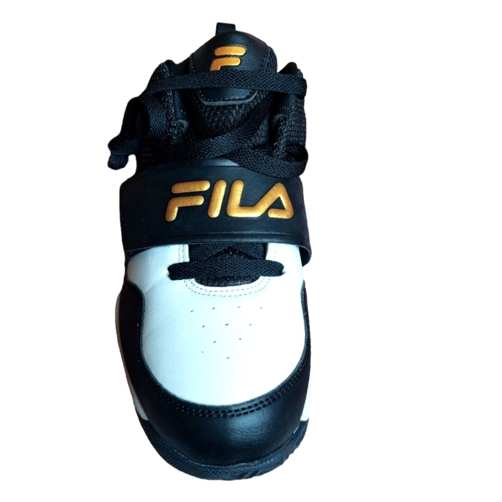 NWT Fila Size 7 Skybuzzer 2